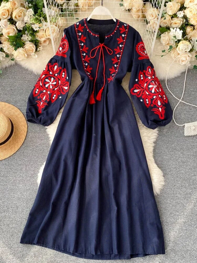 Miniatura: Women Autumn Dresses Bohemian Embroidered Flower O-Neck Lantern Sleeve High Wai