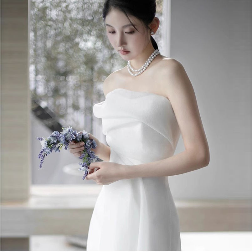 Thumbnail: Mermaid Satin Wedding Dress strapless one-shoulder Short-Sleeve Plus Size For W