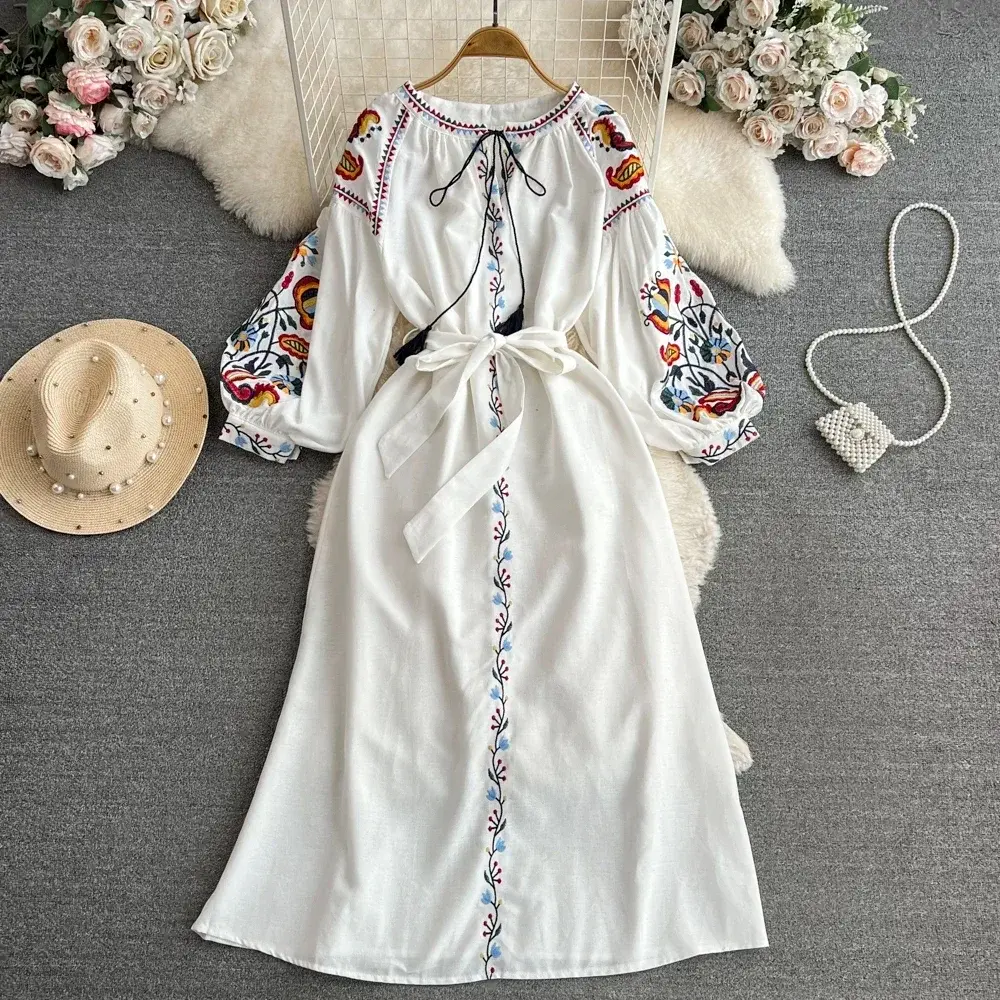 Women Spring Autumn Dress Vintage Ethnic Style Lantern Long Sleeve Embroidered