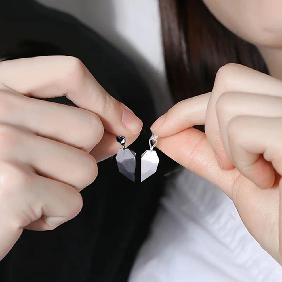 Thumbnail: Good Simple Quality Couple Pendant Necklace Electrocardiogram,Magnetic Heart,Pe