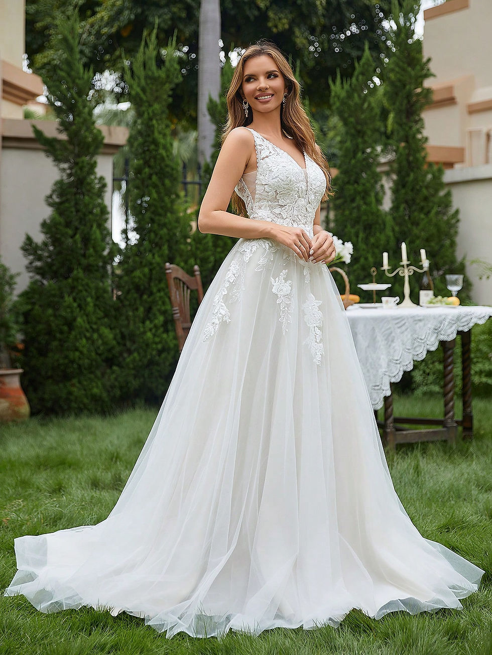 Thumbnail: Contrast Guipure Lace Mesh Wedding Dress