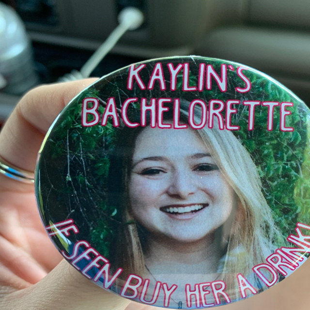 Miniature : Personalized Custom Any Photot Pins Brooche For Women Men Gifts Cartoon Charact