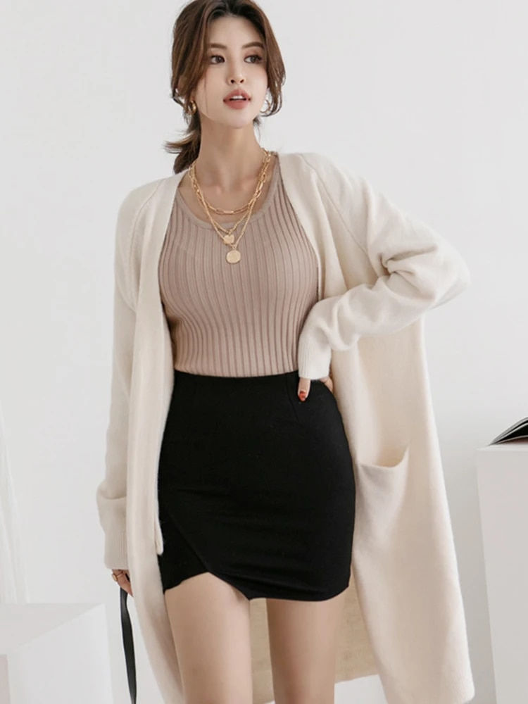 Thumbnail: Women Solid Color Loose Thick Warm Sweater Cardigan Pocket Ladies Spring Autumn