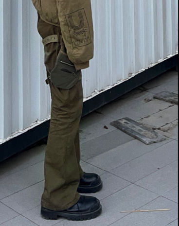Trumpet Extinction Cotton Sleeve Pants
