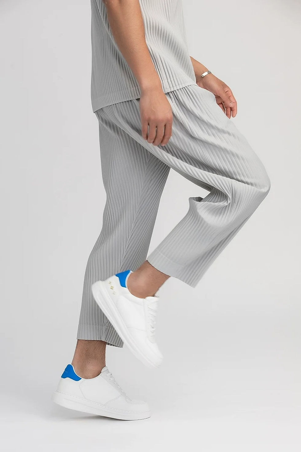 Thumbnail: Miyake Pleated Straight Pants Men Clothing Black Pencil Cropped Pants Street We