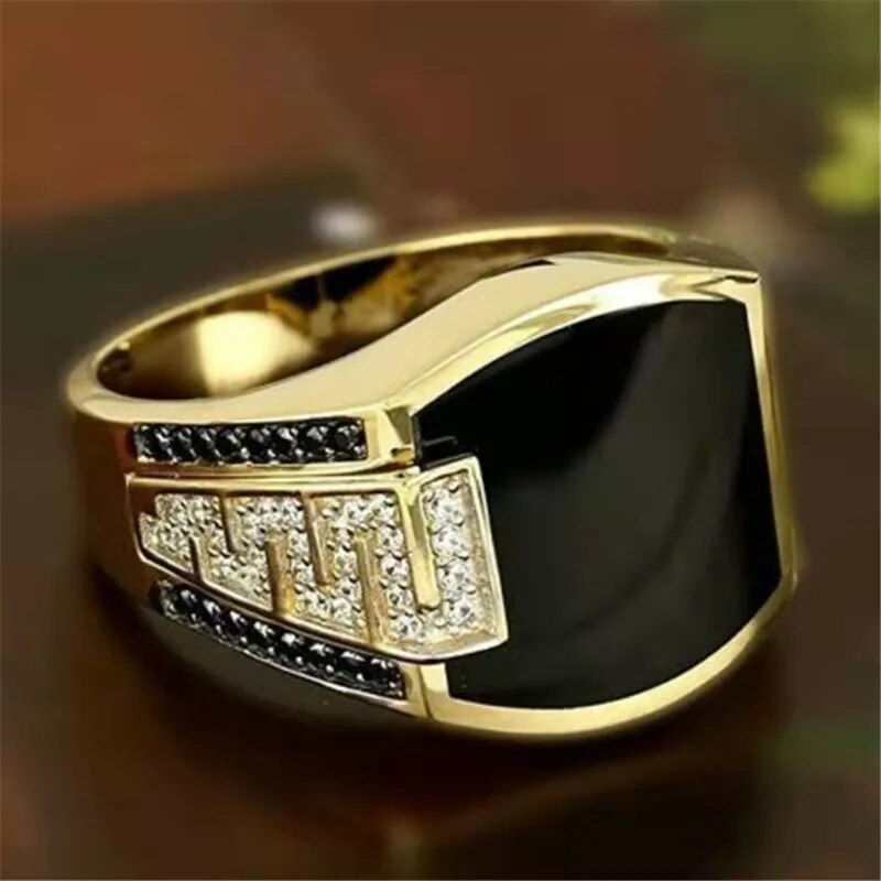 תמונה ממוזערת: New 2023 Metal Glossy Rings for Men Geometric Width Signet Square Finger Punk S