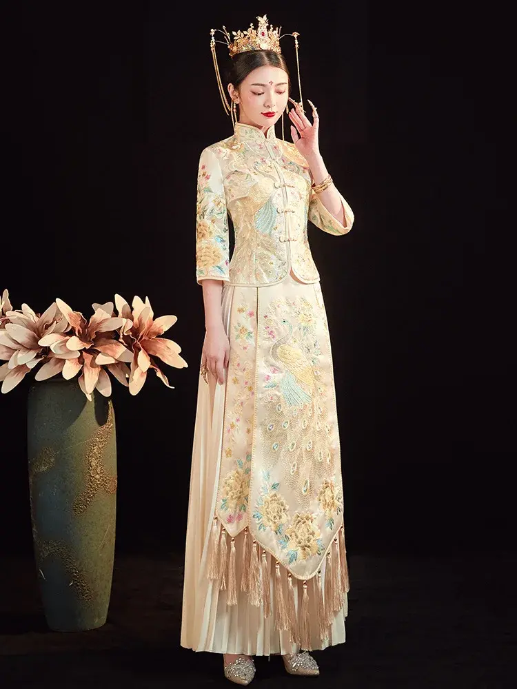 الصورة المصغرة: 2024 New Bride Wedding Chinese Dress Champagne Plus Size 5XL Toast Clothes Clas