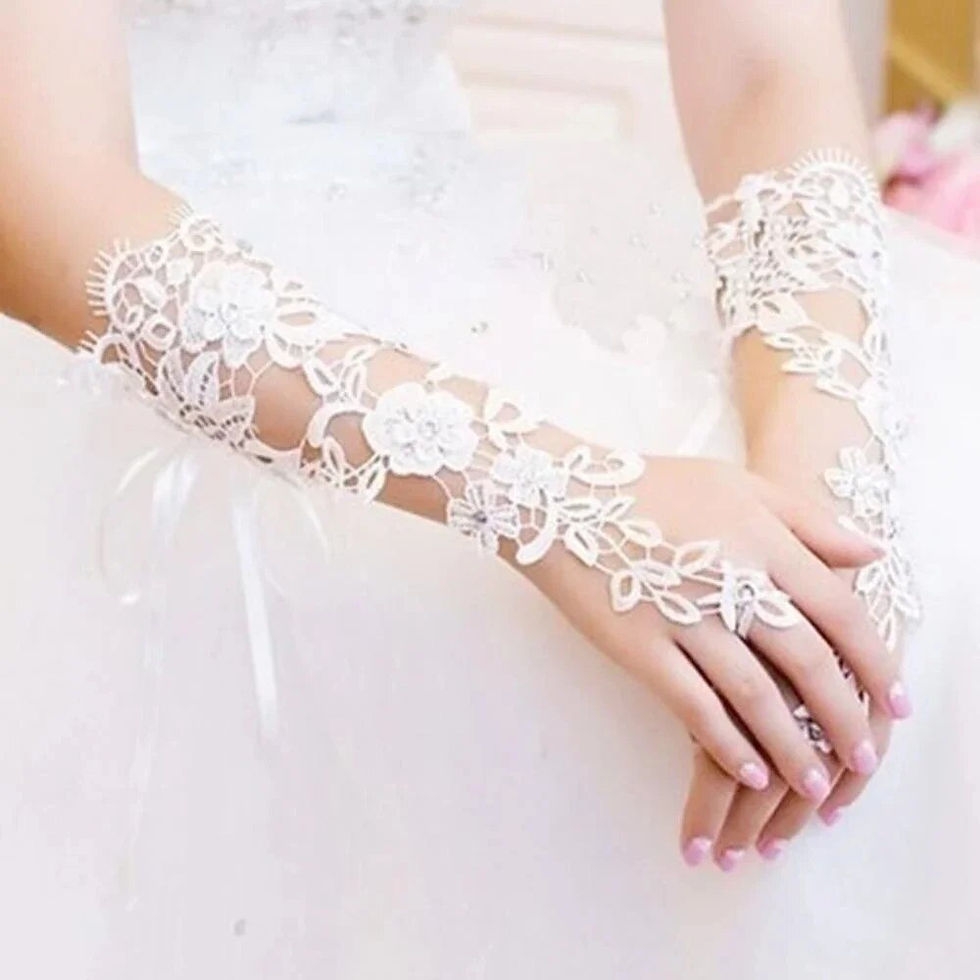 Μικρογραφία: Elegant Beaded Lace Satin Short Bridal Gloves 2023 Fingerless Wedding Gloves Wh