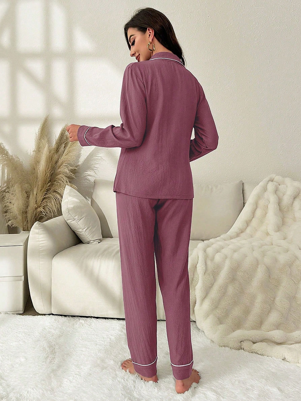 Thumbnail: Contrast Color Rolled Edge & Bowknot Detail Pajamas Set