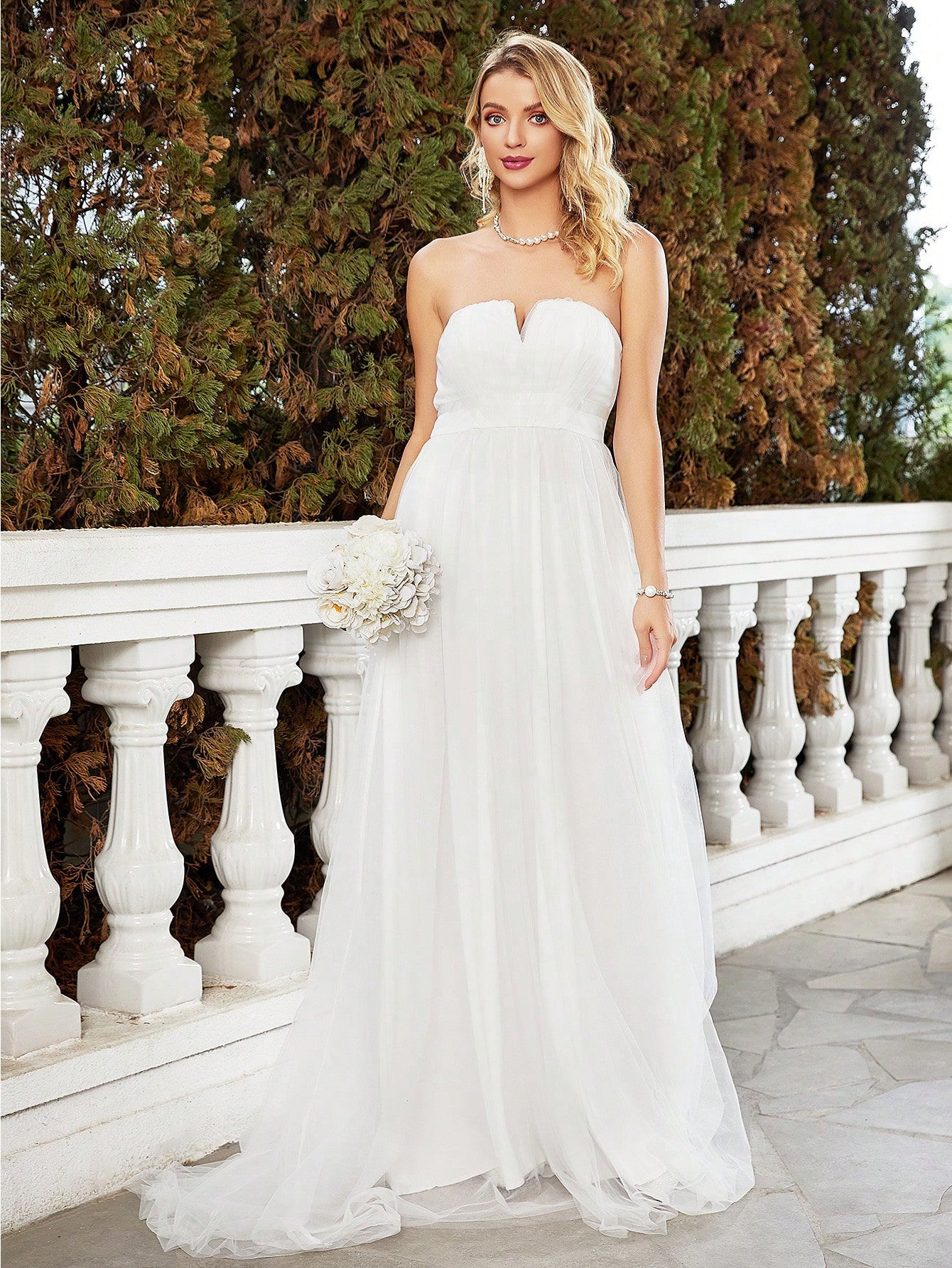 Contrast Mesh Tube Wedding Dress