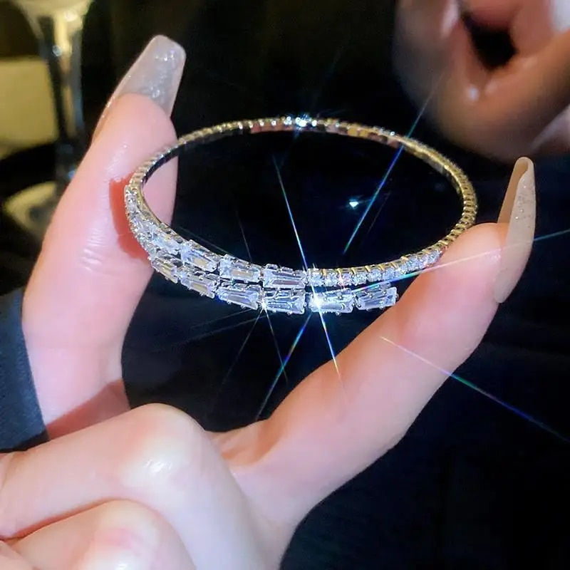 Thumbnail: 2024 New Korean Bangle Luxury Bracelet Elegant Fashion Europe and America Simpl