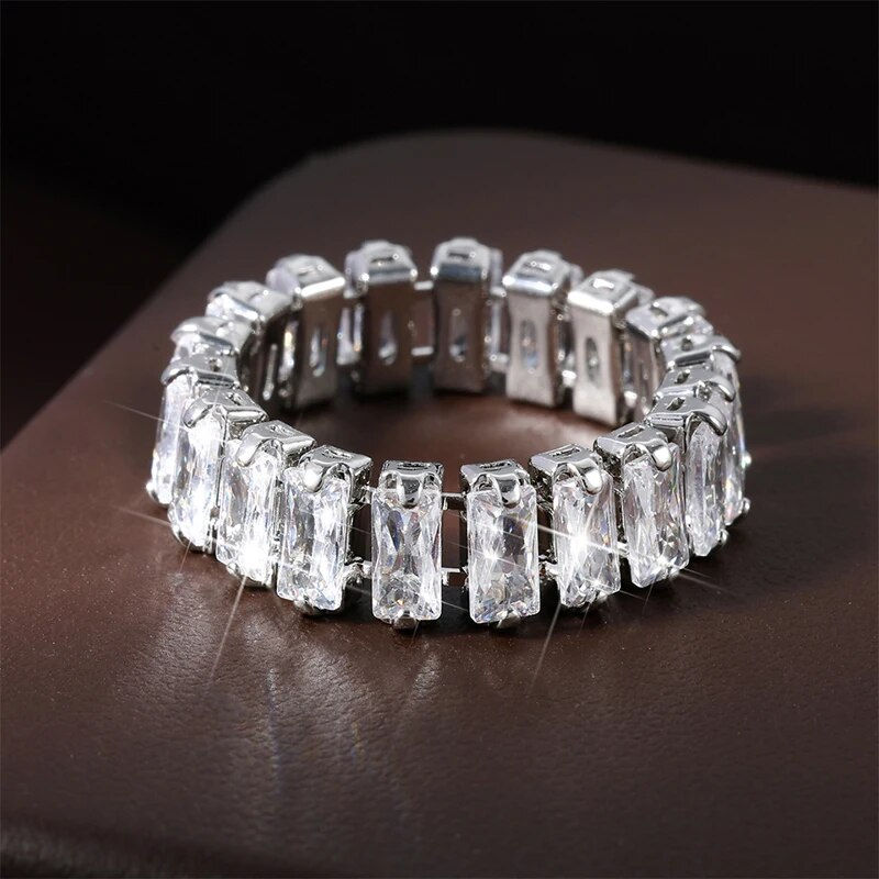 Thumbnail: UILZ Handmade Inlay Crystal Zircon Ring Zircon Wedding Band Rings for Women Fin