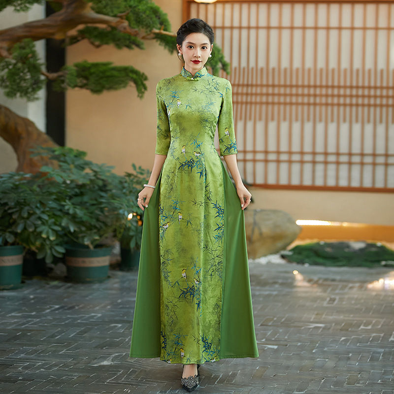 Thumbnail: Ao Dai Vietnam Traditional Dress Vintage Qipao Evening Gown China Vietnamese Tr