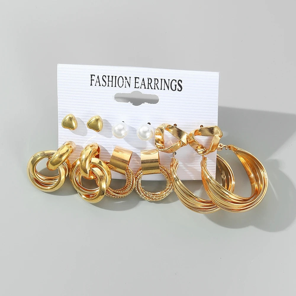 IPARAM Fashion Exaggerated Gold Color Metal Pearl Earrings for Women Geometric