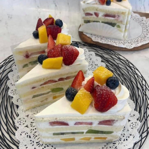 Fruit Mix Shortcake.jpeg