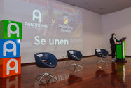 Firma del convenio AREANDINA - Deportivo Pereira