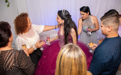 Mis 15's Primaveras - Isabella