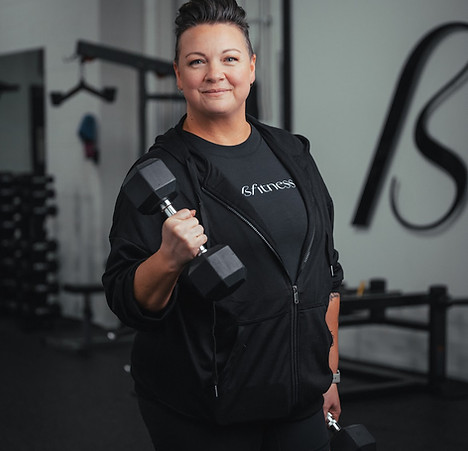 B fitness group + Portraits-33.jpg