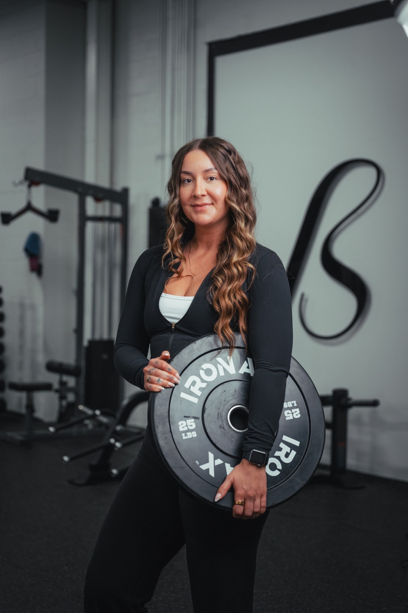 Leena Castiglione BFITNESS coach portrait