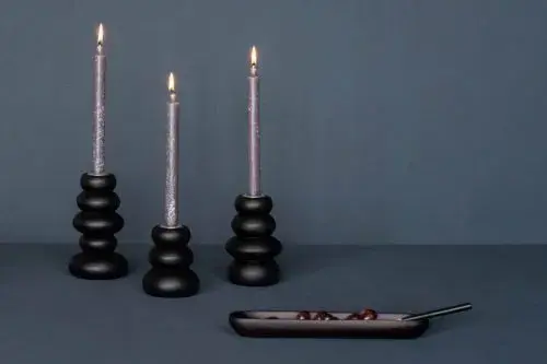 Kinta ethical handmade acacia wooden Olive Boat in Black available from Iris Lifestyle Cambridge UK