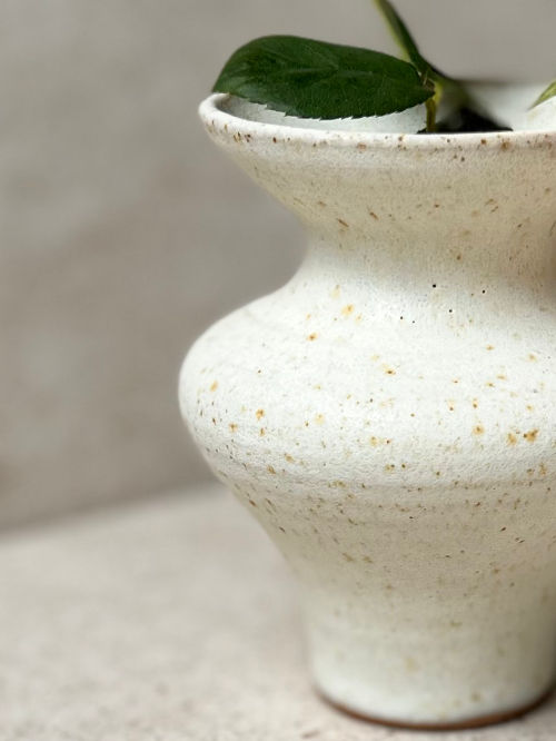 Thumbnail: Bud Vase by Mingyu Du Ceramics