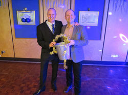 Golden bucket (Medium)