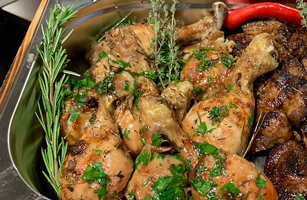 Grilované špalíky na bylinkách - YELITO CATERING