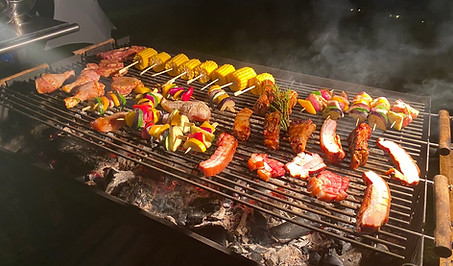 Grilování na svatbě - YELLITO CATERING