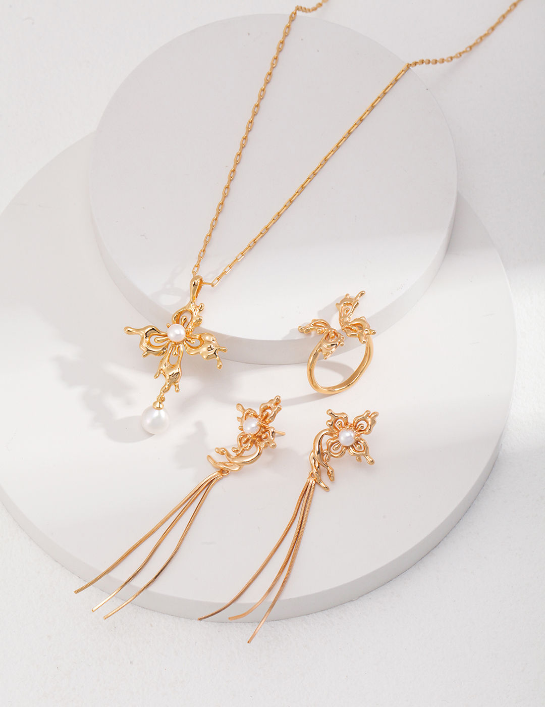 Elegant Moth Orchid Jewelry Set