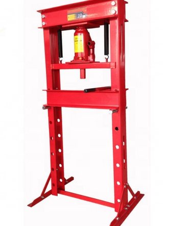 Hidraulična presa za auto servis – Auto Vulkan Centar