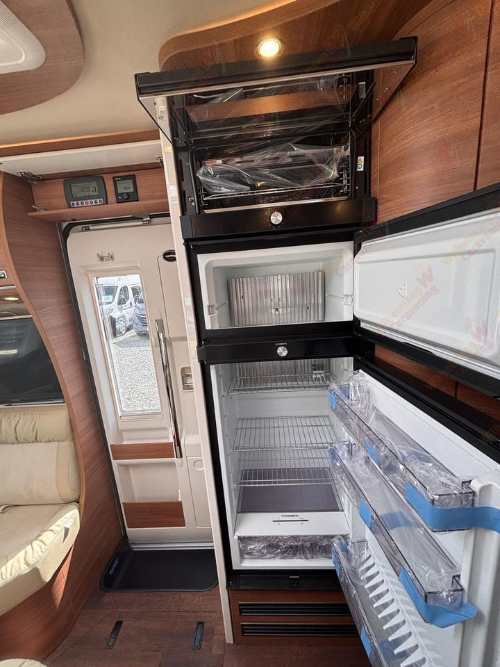 Miniature : Camping-car intégral Carthago chic c-line I 4.9 LE L MB*2025 Assisy*31.918Rab