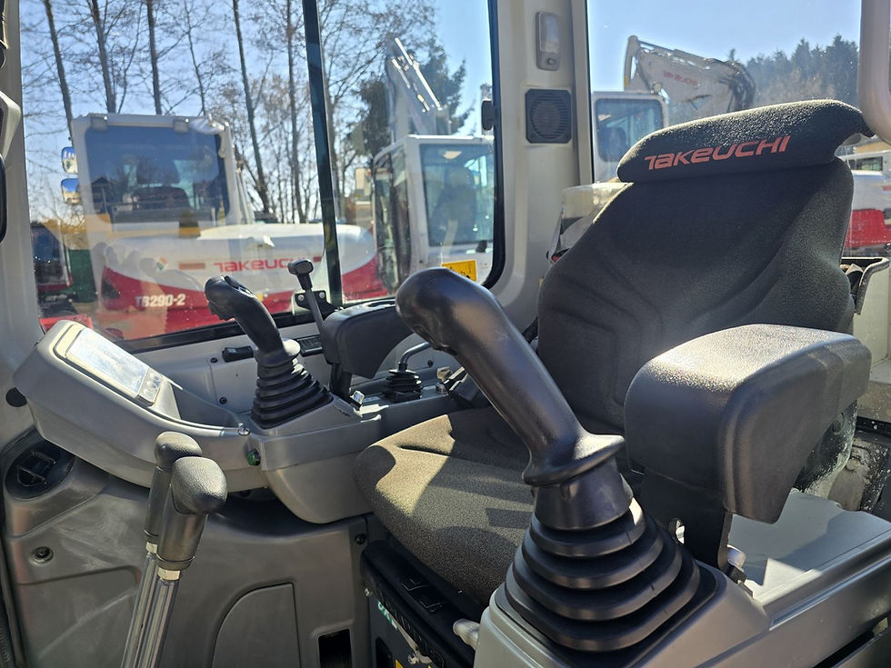 Miniature : Takeuchi TB225