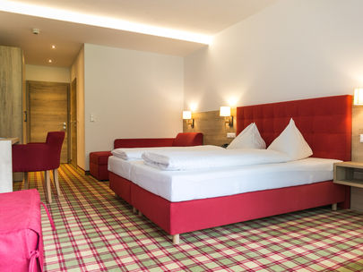 Schlüsselübergabe Familienguthotel Burgstaller