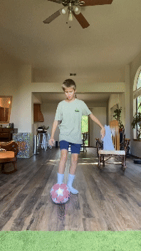 noah juggling example.gif
