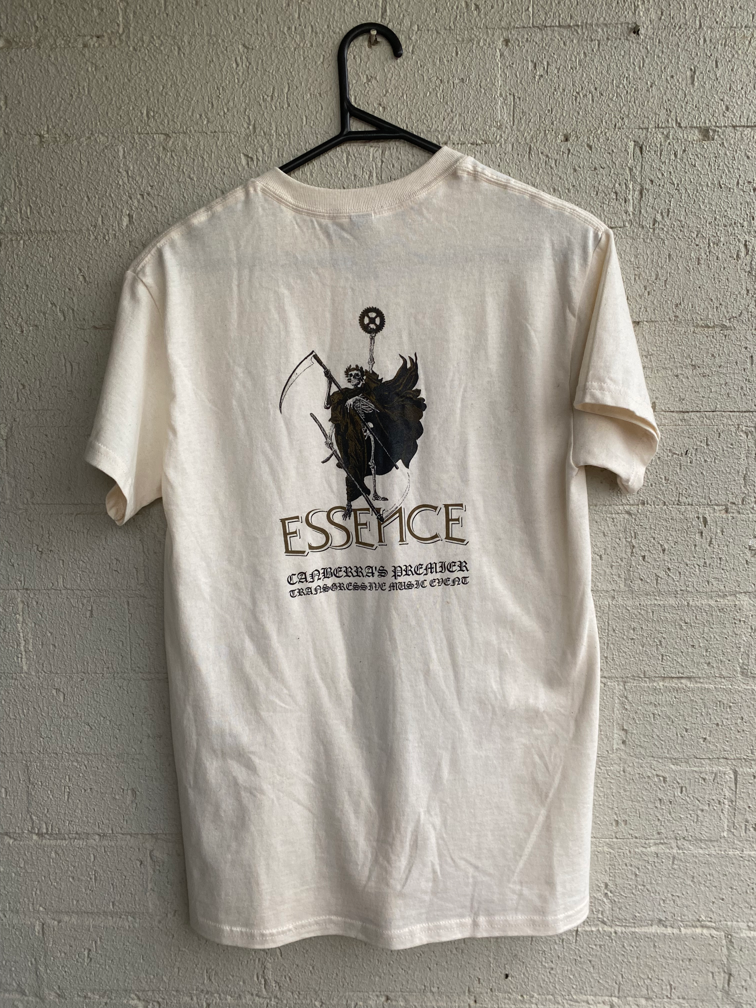 ORIGINAL ESSENCE TSHIRT
