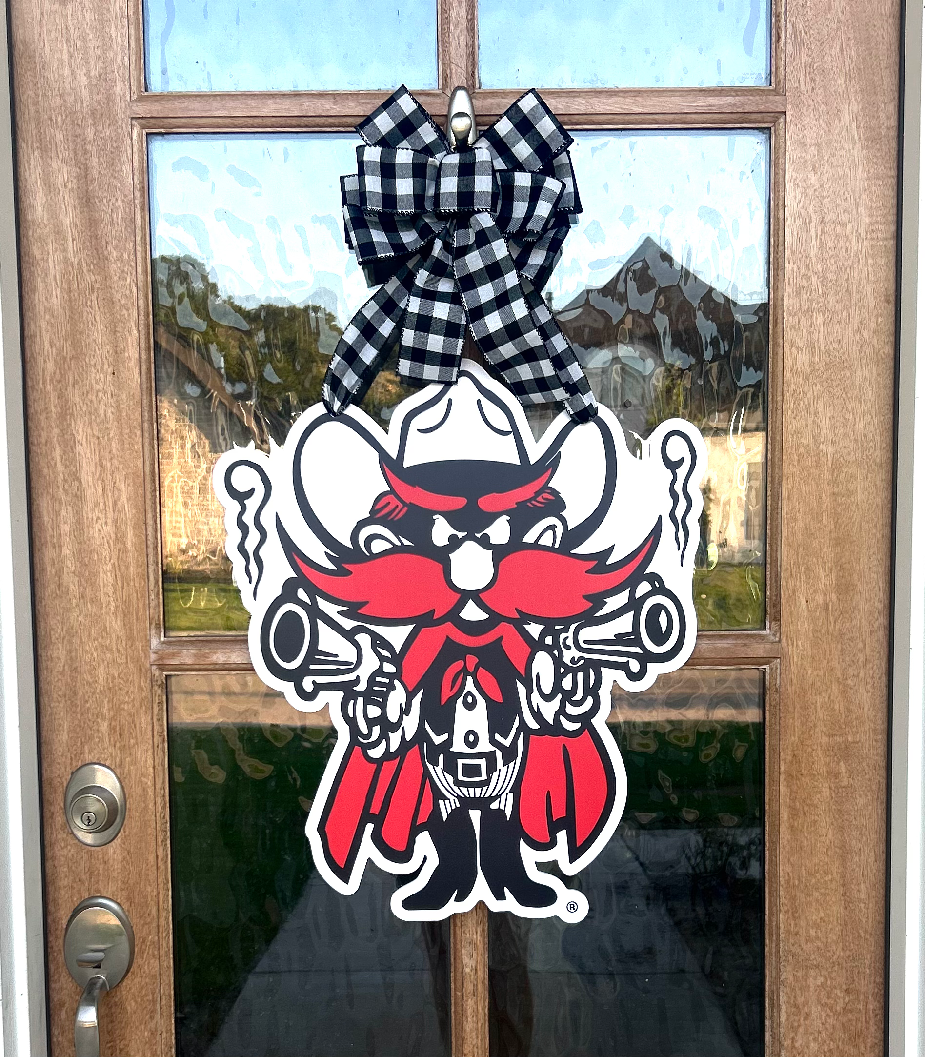 Raider Red Door Hanger 
