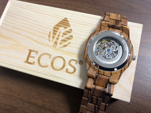 【美品】✨ECOS エコス 天然木 機械式腕時計 スケルトン 自動巻 木箱付き✨ ☆イソザキ時計宝石店☆マイスター公認高級時計師（CMW）がいる