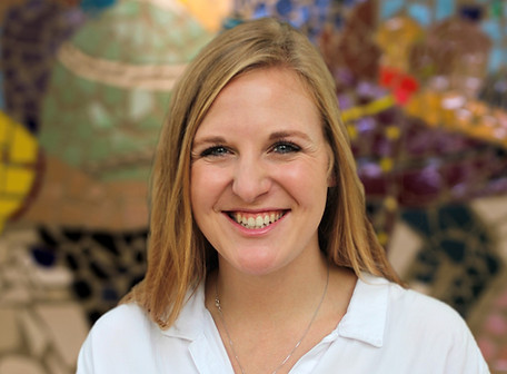 Olson Headshot.jpg