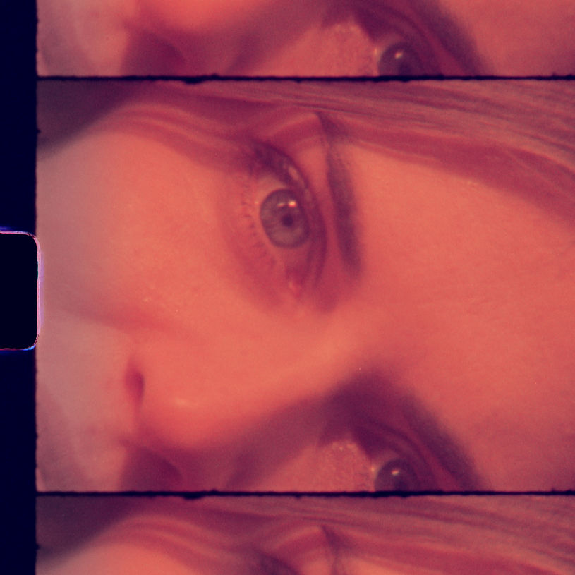 Anna Eye0.jpg