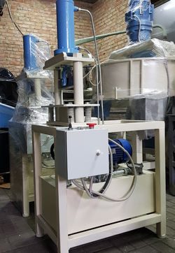 Machine "Guillotine"