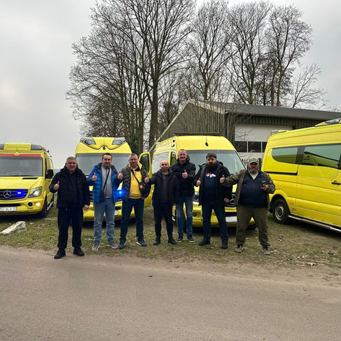 Great delivery of fully equipped ambulances to the Hospitallers