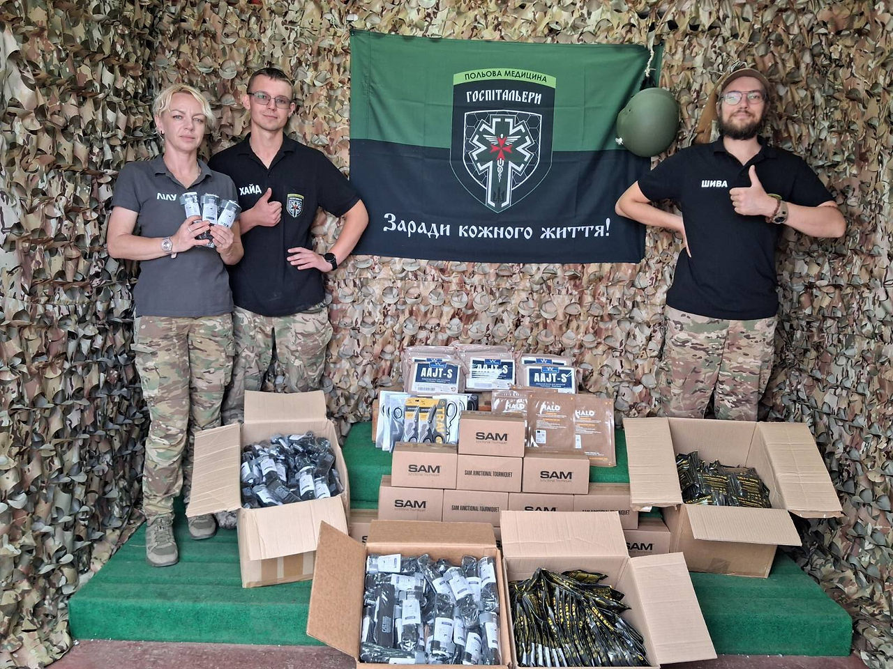 Delivery of over 4,000 kg (worth over £160'000) of medical supplies to Hospitallers!