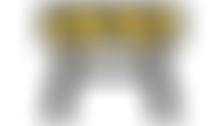 Gelbschwarze Warnbake mit Streifen, steht auf grauen Beinen. Symbolisiert Baustelle oder Sperrung. Keine weiteren Details sichtbar.