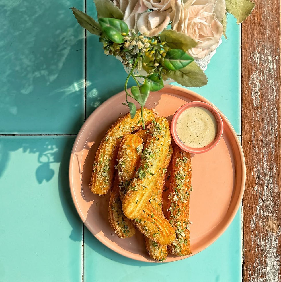 India, a heaven for various cuisines, has some of the most amazing vegan restaurants. If you are a strong believer in veganism or are simply discovering plant-based eating, these restaurants are a great place to get the best of both taste and nutrition.