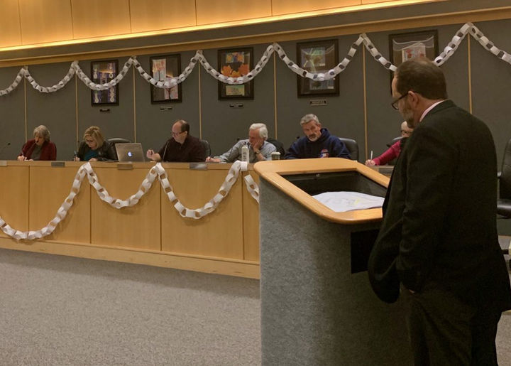 Castaic Area Town Council Land UseMeeting