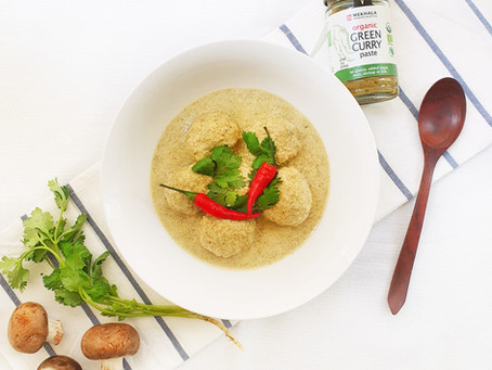 Chicken Meatball Green Curry