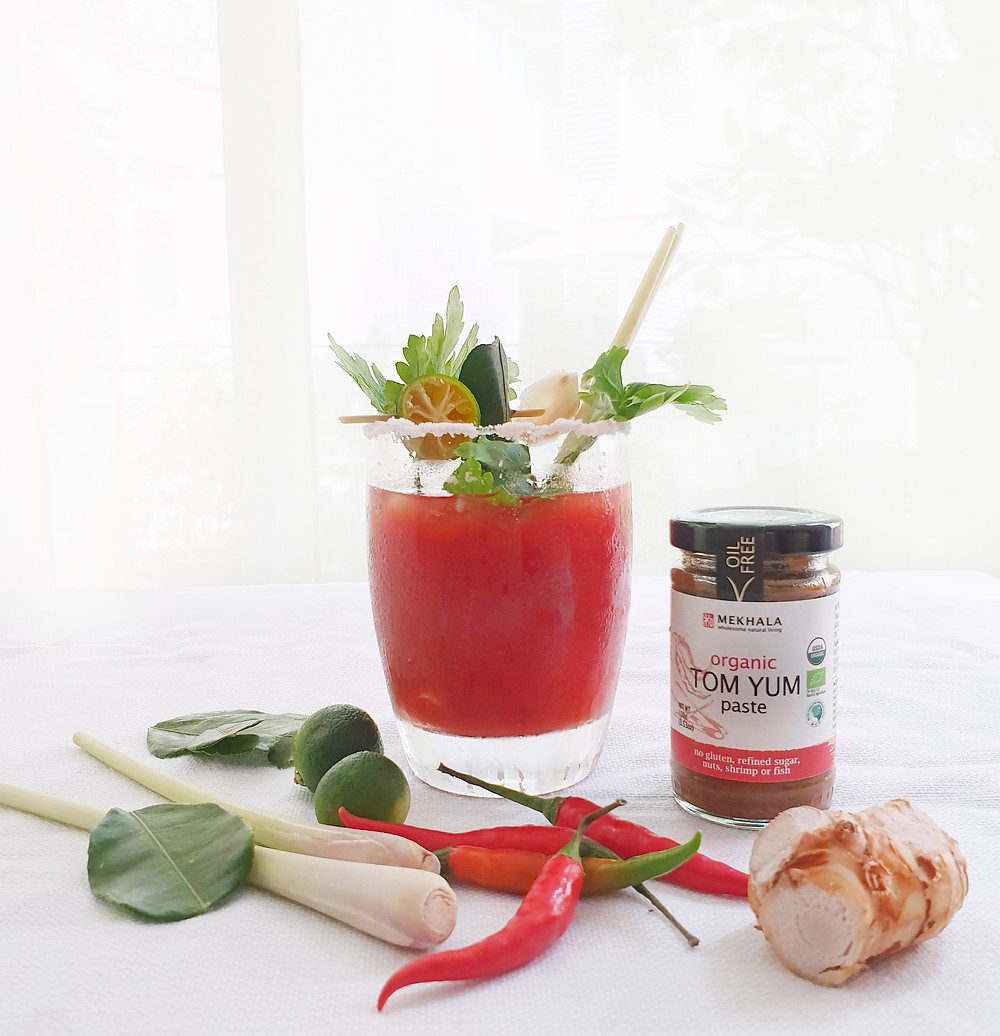 Simple Thai Tom Yum Rice Noodle Soup