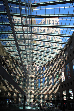 Content_by_Janie_Photography_Architecture_Vancouver_Library.jpg