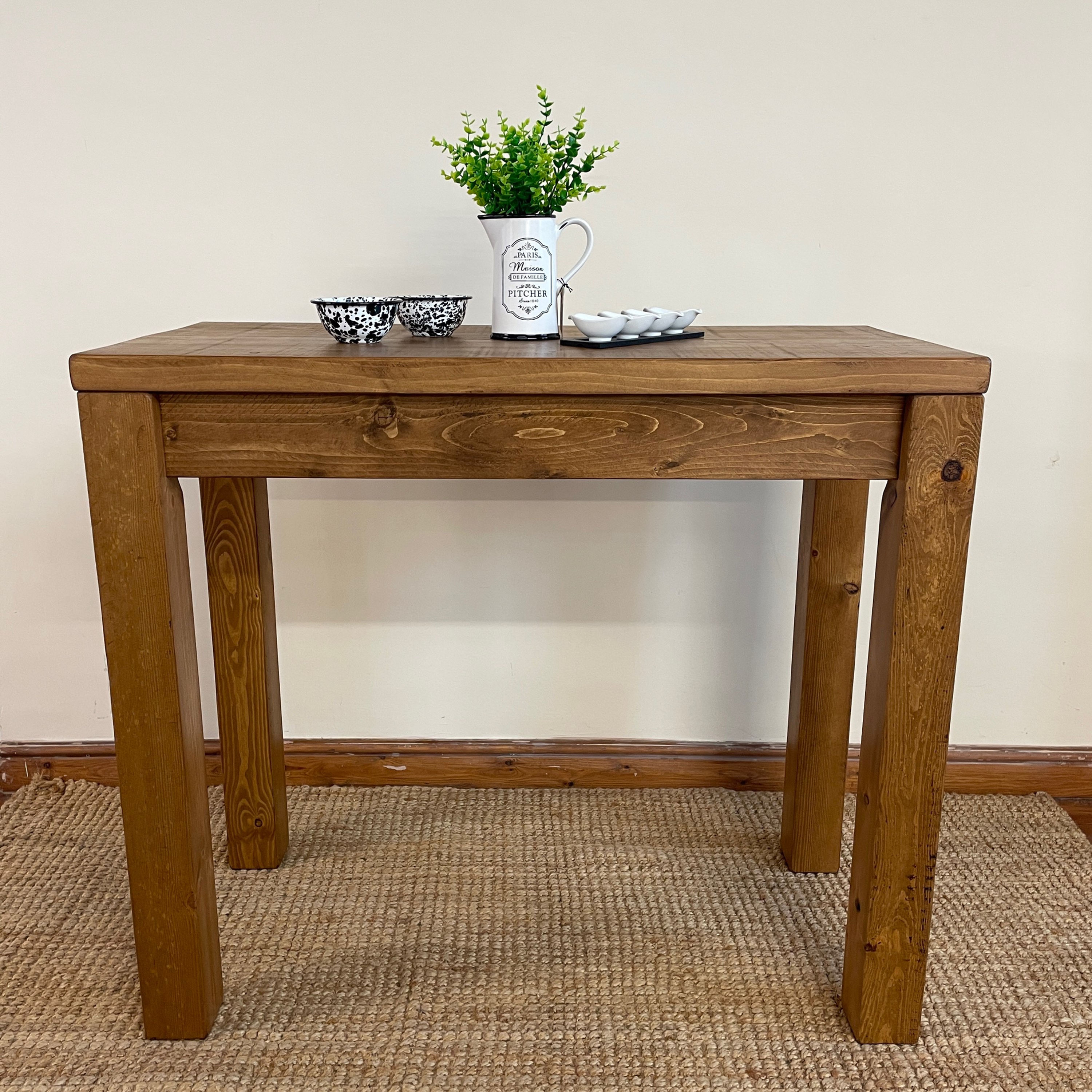 Classic Plank Breakfast Bar/Bar Table