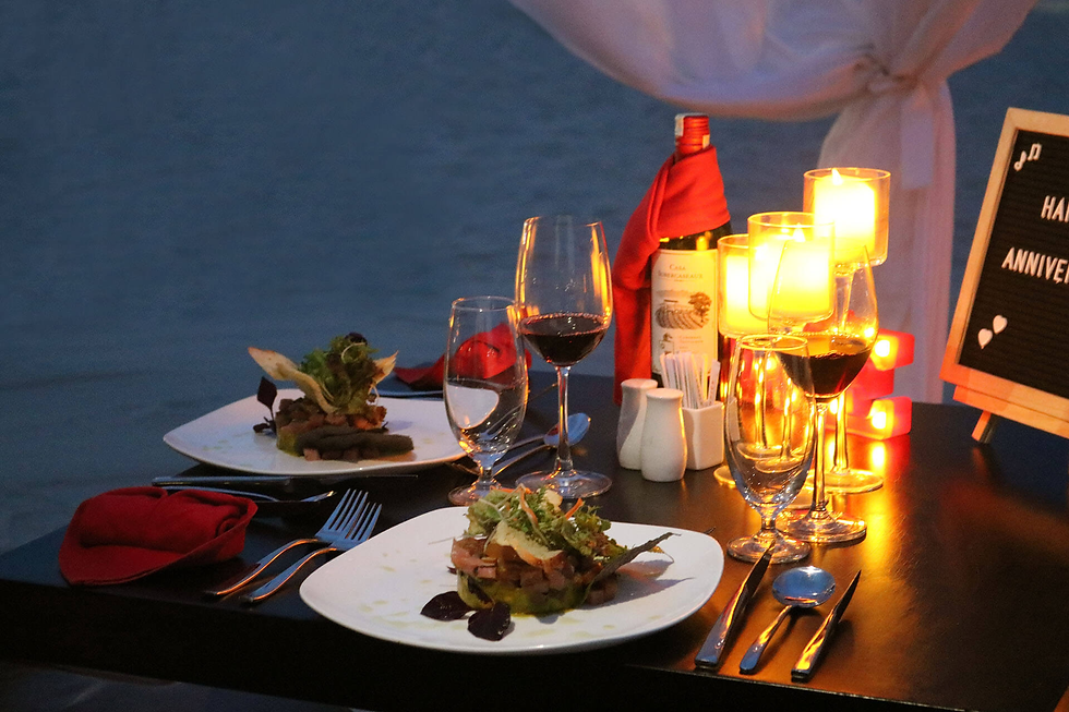 Hoi An restaurants also offer something unique, from seasonal farm-to-table dining and wine pairings to stunning river views.